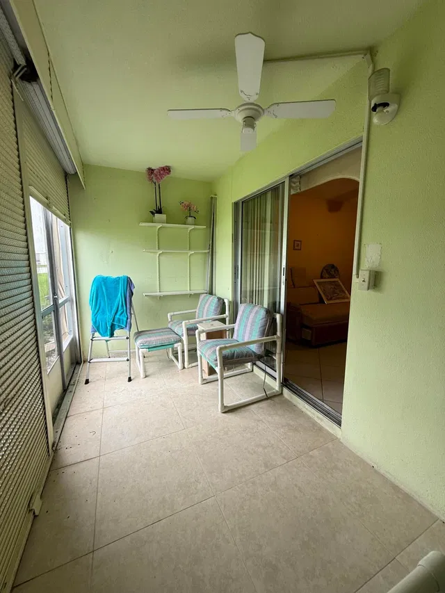 Residence photo 15