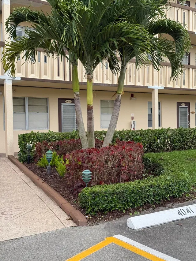 Residence photo 17