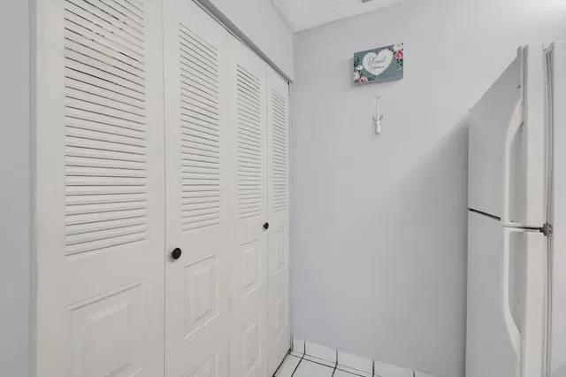 Residence photo 16