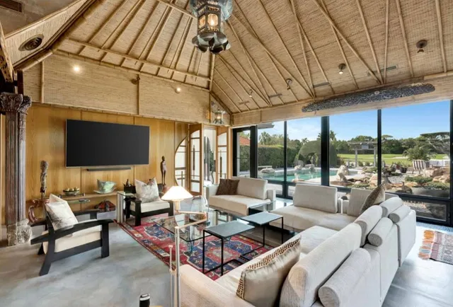 Frenchman's Creek Residence photo 11