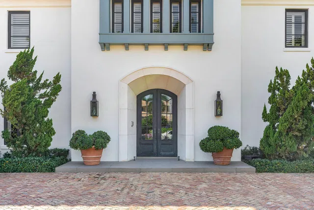 Royal Palm Yacht and Country Club Residence photo 5