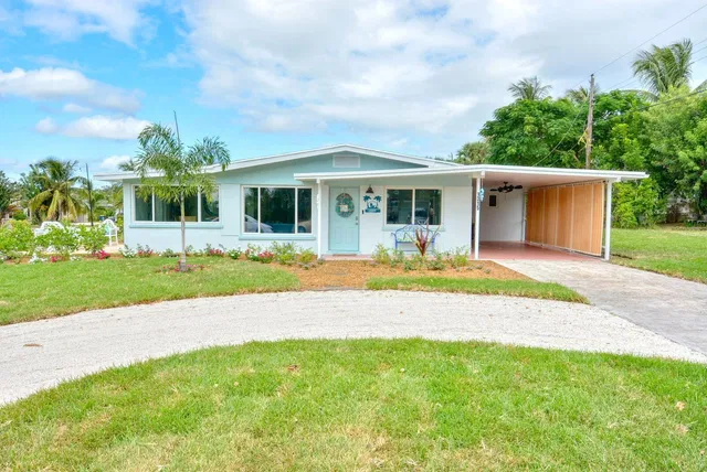 Residence photo 2