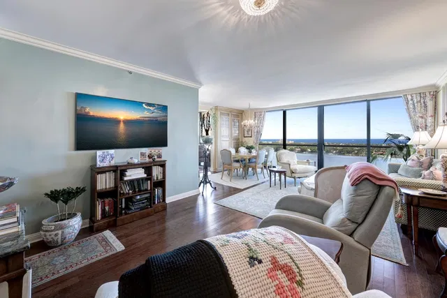 The Plaza of The Palm Beaches Unit 21a photo 3