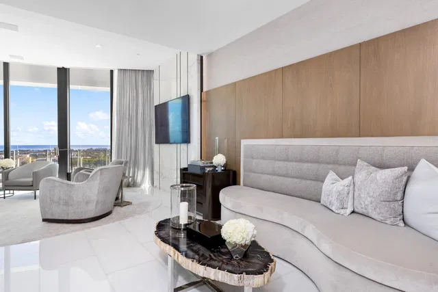The Bristol Palm Beach Unit 1502 photo 10