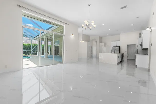 Boca Isles Residence photo 9