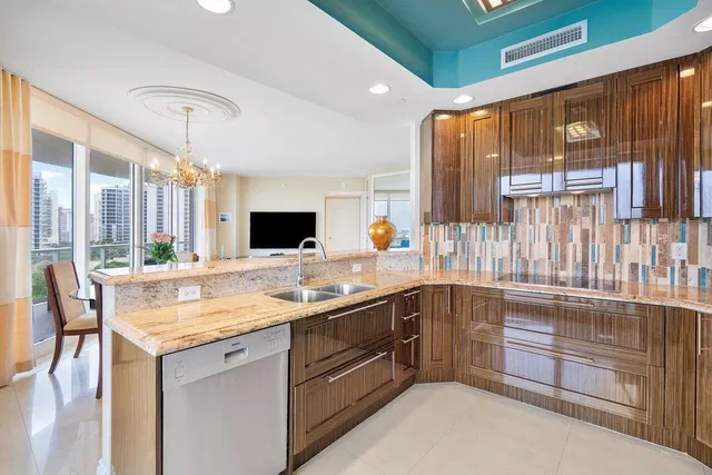 Ritz Carlton Residences Singer Island Unit 606b photo 5