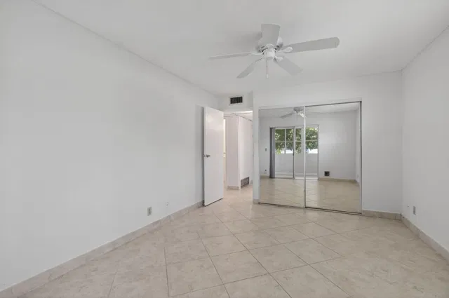 Residence photo 19