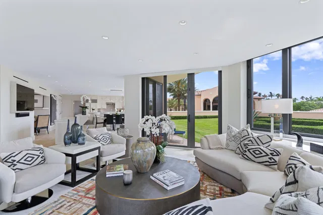 L'Ermitage Palm Beach Unit 101 photo 2