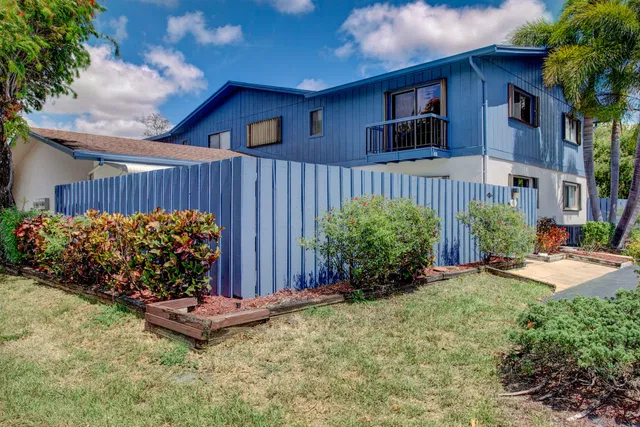  Residence photo 4