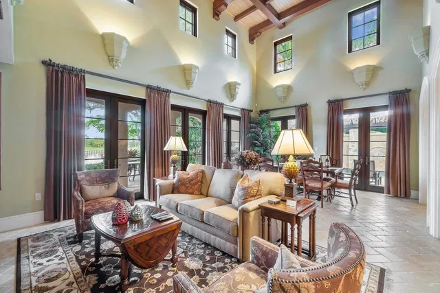 Bear's Club Residence photo 10
