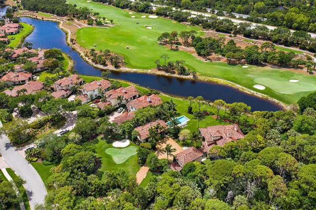 Trump National Jupiter Residence photo 97