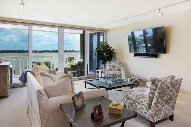 3250 S Ocean Boulevard #507 S