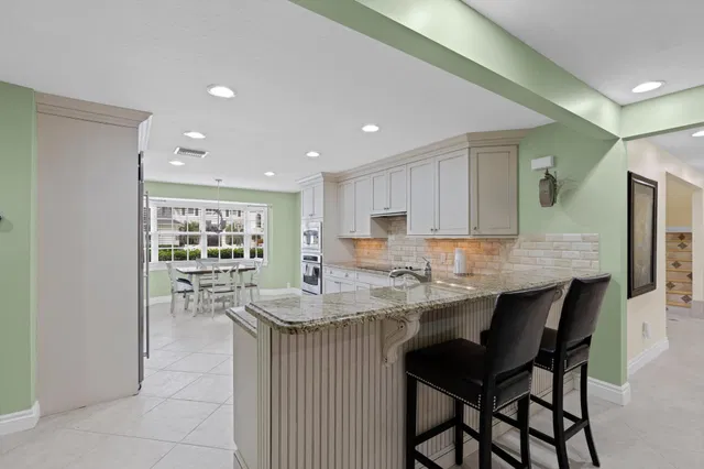 Residence photo 11