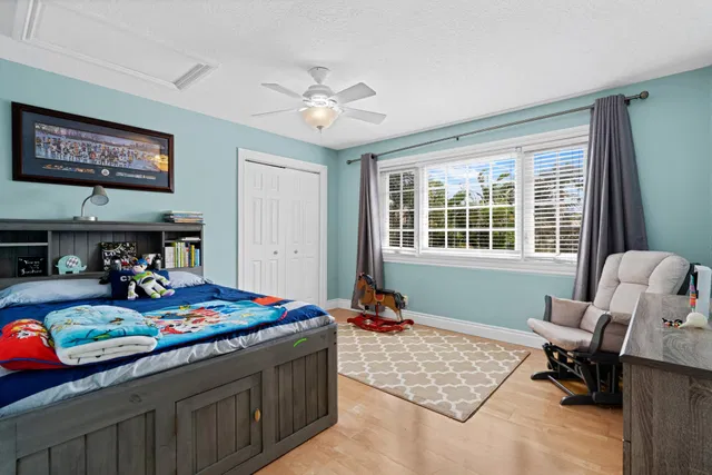 Residence photo 22