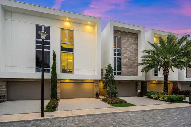 Moderne Boca Residence photo 2