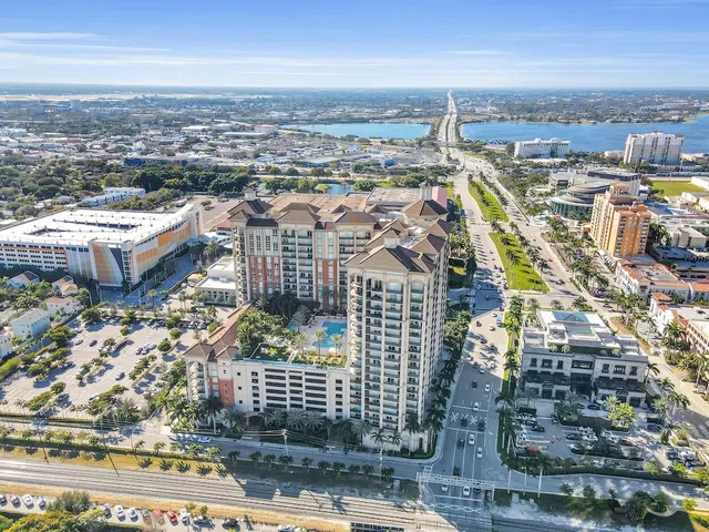 CityPlace South Tower Unit 402 photo 3