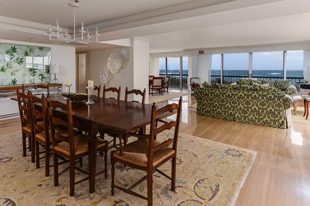 Emeraude Palm Beach Unit 203 photo 9