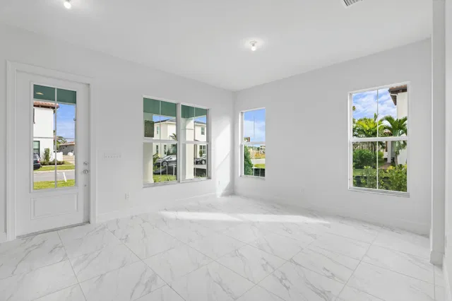 Alton Homes Palm Beach Gardens Residence photo 6