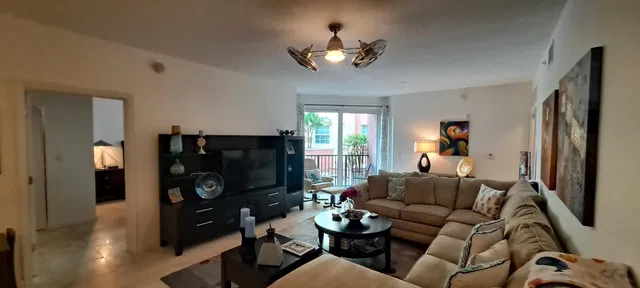 The Astor Unit 302 E photo 5
