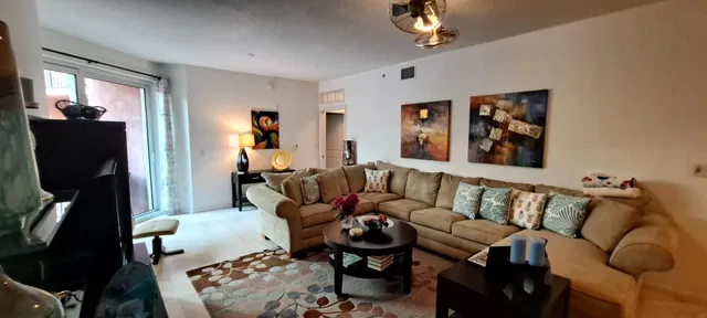 The Astor Unit 302 E photo 8
