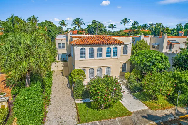 223 Seminole Avenue