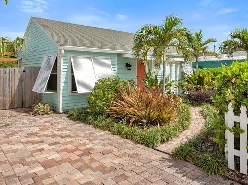 West Palm Beach Residence photo 2