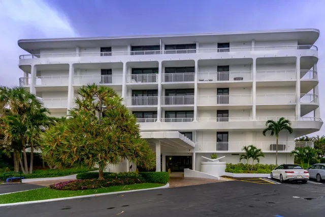 2600 S Ocean Boulevard #506s
