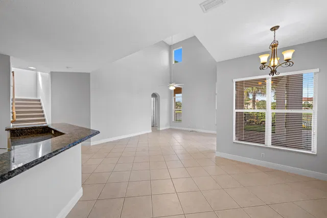 Residence photo 6