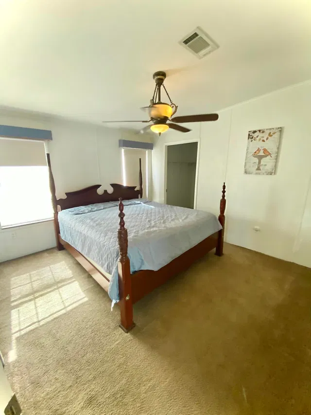 Residence photo 8