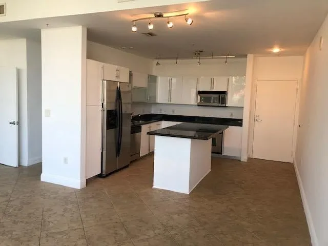 Villa Lofts Unit 401 photo 5