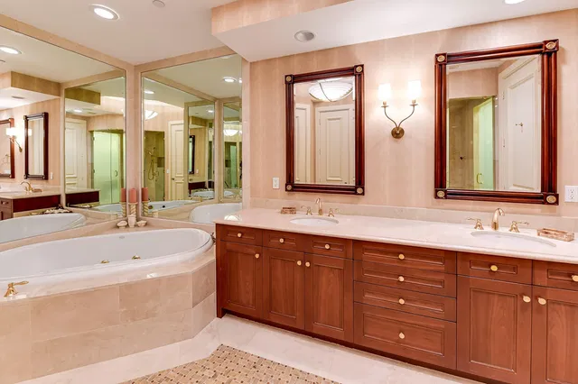 Bellaria Condos Palm Beach Unit 406 photo 6