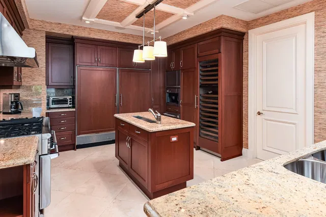 Bellaria Condos Palm Beach Unit 406 photo 9