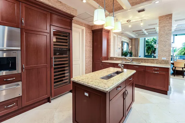 Bellaria Condos Palm Beach Unit 406 photo 10