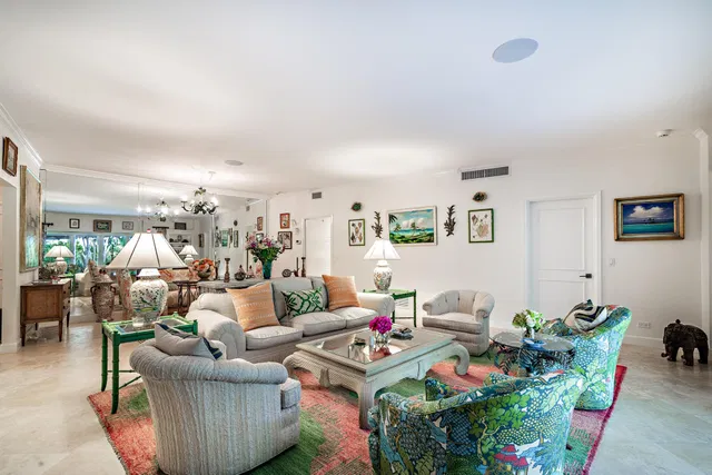 389 S Lake Drive #1c
