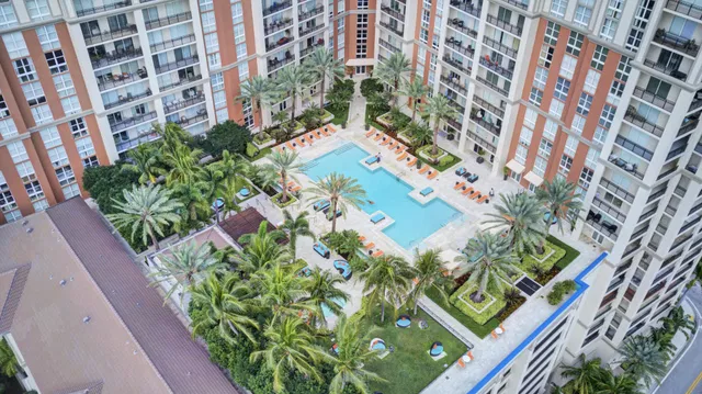 CityPlace South Tower Unit 328 photo 2