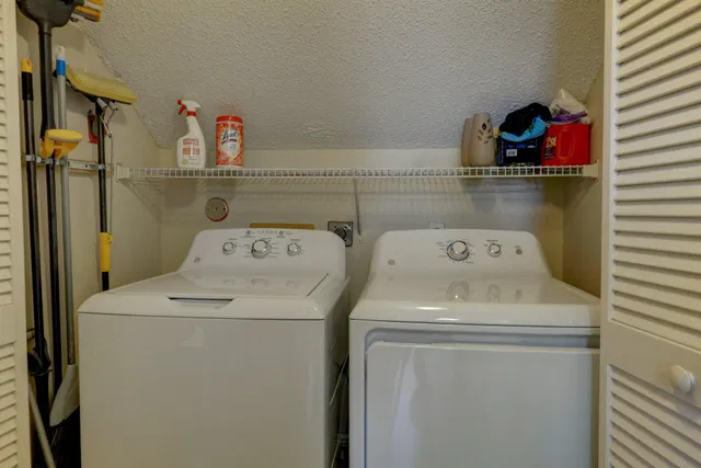 Residence photo 23