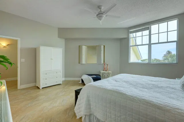 Residence photo 27