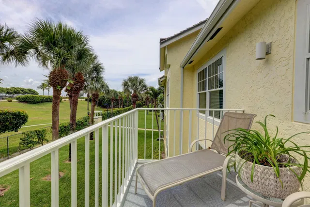 Residence photo 38