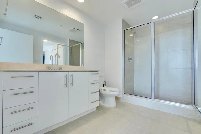 CityPlace South Tower Unit 1820 photo 11