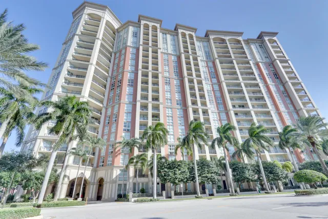 CityPlace South Tower Unit 1820 photo 43