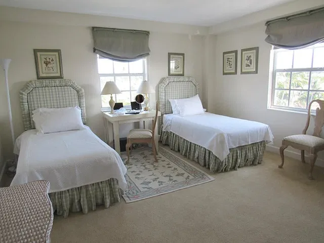 330 Cocoanut Row Unit 5a photo 13
