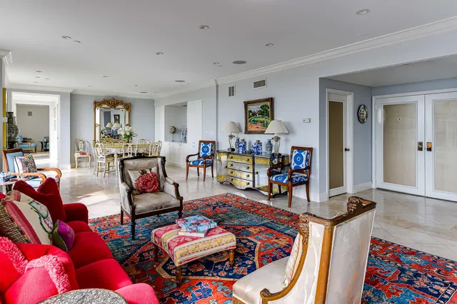 Palm Beach Biltmore Unit 713 photo 8
