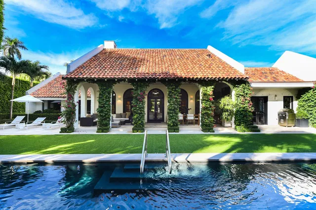 402 Primavera Way