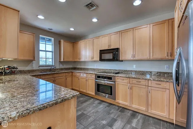 Magnolia Court Unit R9 photo 6