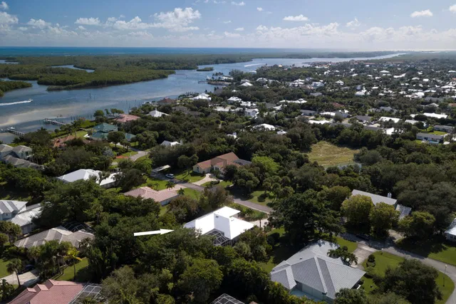 Rocky Point Residence photo 3