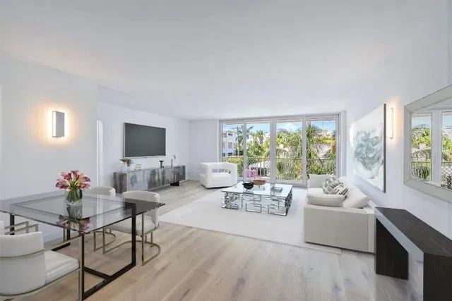 Island House Condos Unit 3c photo 8
