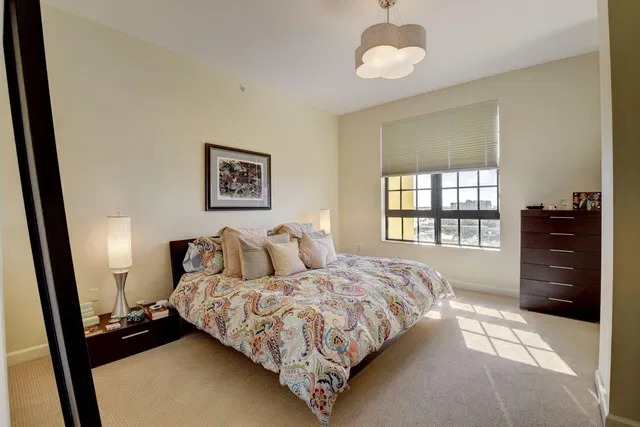One City Plaza Unit 1204 photo 6