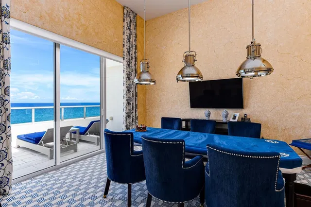 Bellaria Condos Palm Beach Unit Ph-4 photo 7
