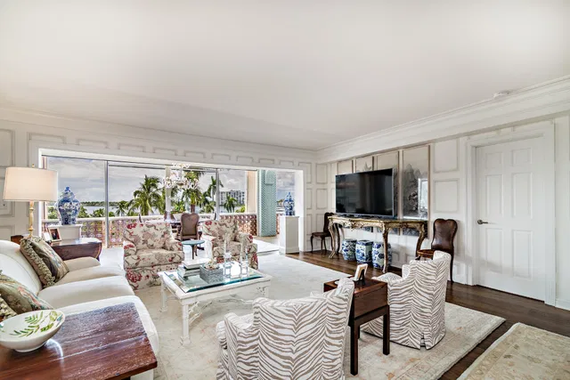 369 S Lake Drive #5f