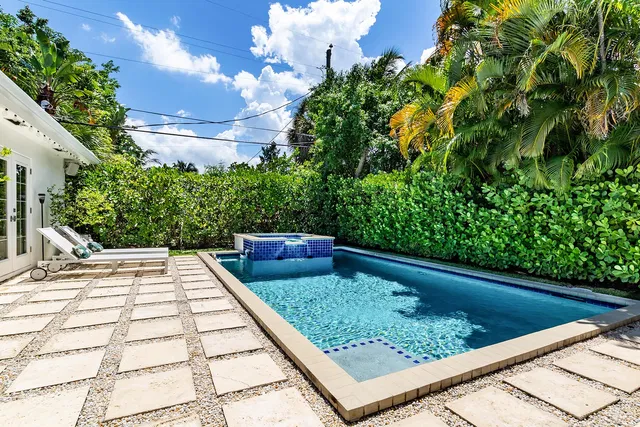 SoSo West Palm Beach Residence photo 4